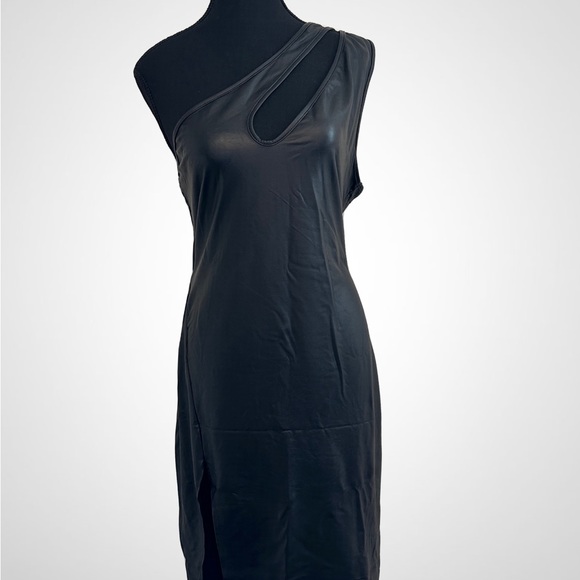 Brand New Pleather Bodycon Dress - Picture 2 of 3